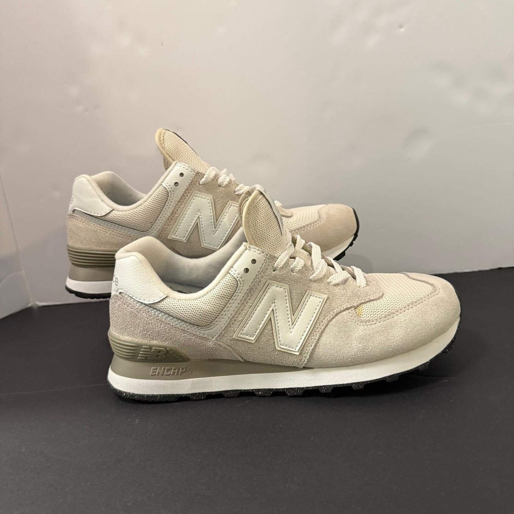 New Balance 574 Classic Angora Incense White Suede Sneakers Womens 9